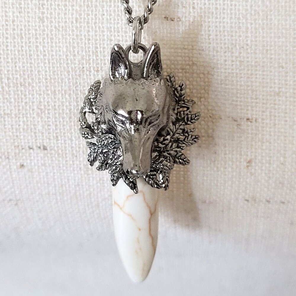Wolf & Stone Tooth Necklace 24" Chain Hot Topic